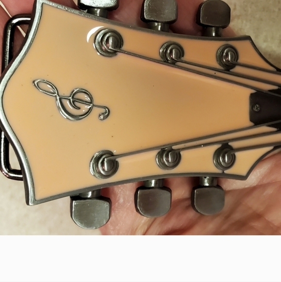 RED Guitar musician belt buckle - Picture 2 of 7